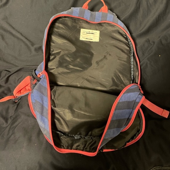 💕3 For $15💕 TOMMY HILFIGER BACKPACK - Picture 4 of 8